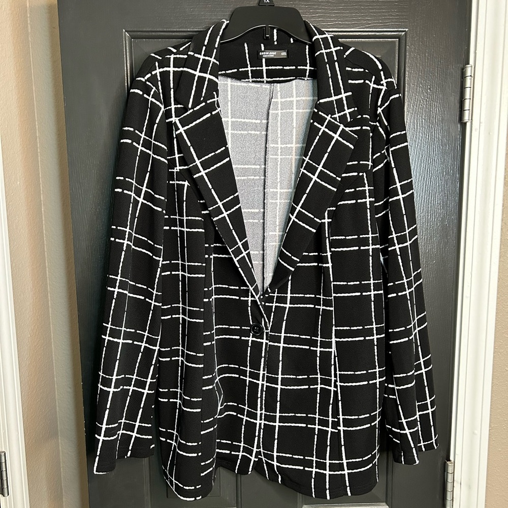 SHEIN Black and White Plaid Blazer